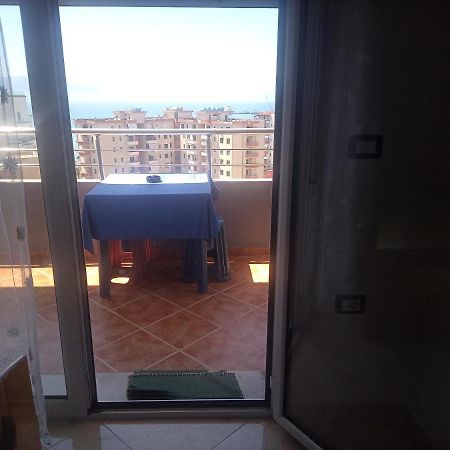Lindita'S Seaview Appartment Wlora Zewnętrze zdjęcie