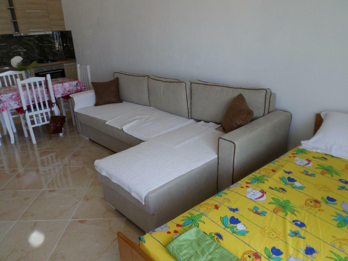 Lindita'S Seaview Appartment Wlora Zewnętrze zdjęcie