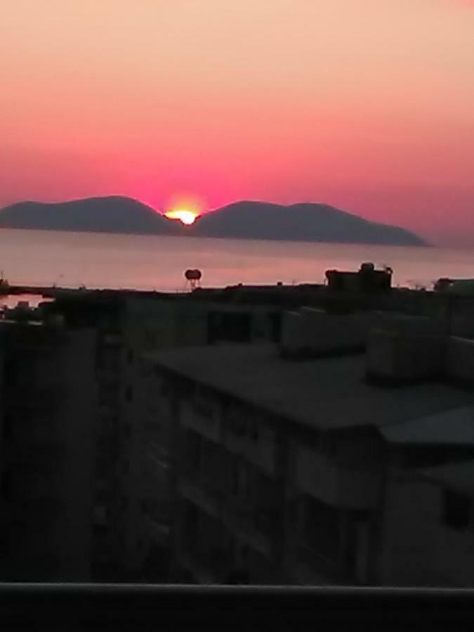 Lindita'S Seaview Appartment Wlora Zewnętrze zdjęcie