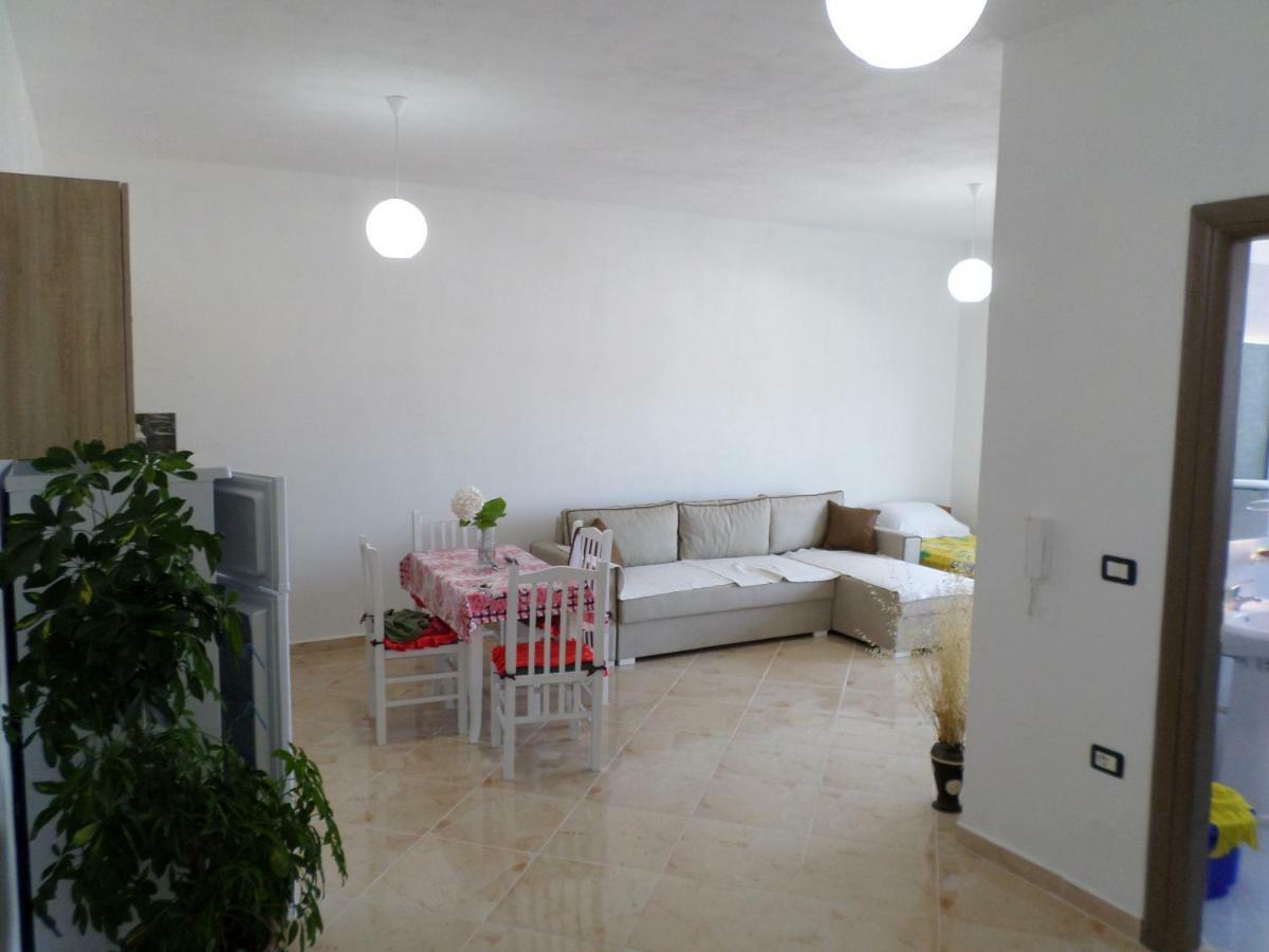 Lindita'S Seaview Appartment Wlora Zewnętrze zdjęcie